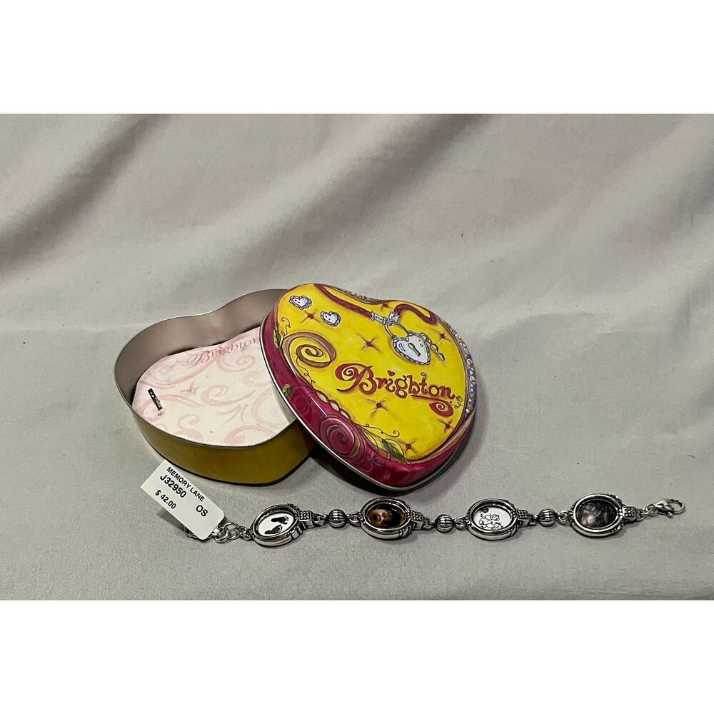 Brighton Memory Lane Silver Photo Frame Link Bracelet NWT With Heart Tin Case